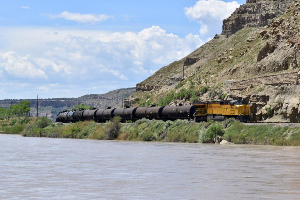 Colorado AG, Other Federal, State, Local Officials Back Eagle County In ...